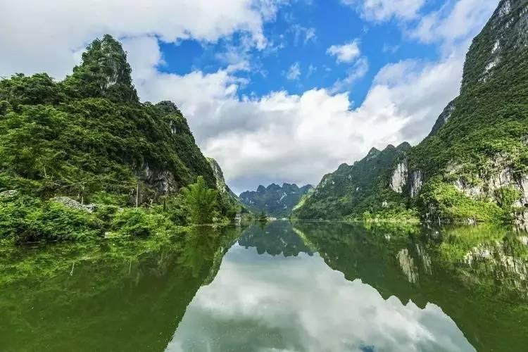黑龙江大庆星火牧场草原排水导致农民损失惨重